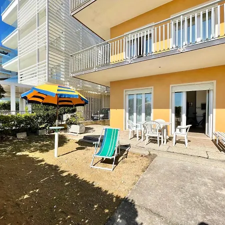 Apartament Fronte Mare-carraro Immobiliare - Family *