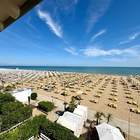Fronte Mare-carraro Immobiliare - Family Lido di Jesolo