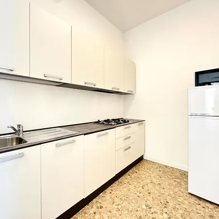 Fronte Mare-carraro Immobiliare - Family